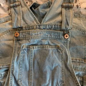 Overall jean shorts